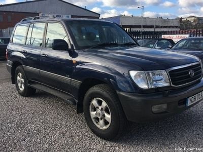 Used Toyota Land Cruiser 201 HP (147 kW) 2002 SUV