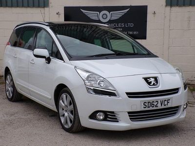 White Used 2012 Peugeot 5008 Allure MPV | £4,499 (Expensive)