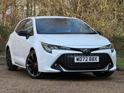 Used Toyota Corolla Sport 122 HP (89 kW) 2023 Pure white Hatchback
