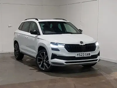 Used Skoda Karoq SportLine 150 HP (110 kW) 2023 White SUV