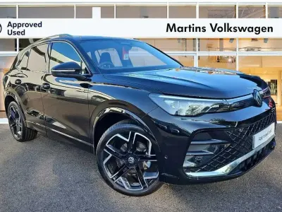 Używany VW Tiguan R-line 147 KM (108 kW) 2025 Czarny SUV