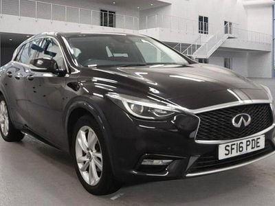 Infiniti Q30