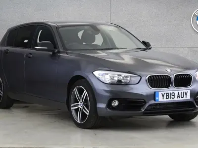Used BMW 118 Sport Line 150 HP (110 kW) 2019 Grey Hatchback