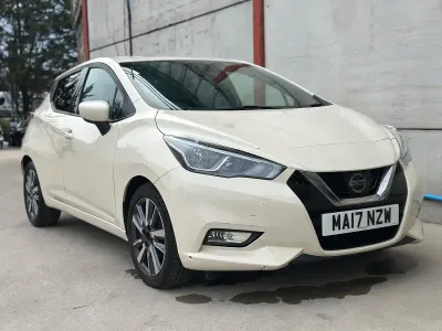 Usado Nissan Micra N-Connecta 90 HP (66 kW) 2017 Branco Citadino