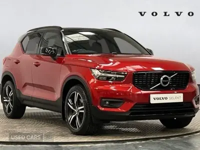 Usado Volvo XC40 R-Design 190 HP (139 kW) 2018 Vermelho SUV