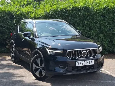 Used Volvo XC40 Core 211 HP (155 kW) 2023 Black SUV