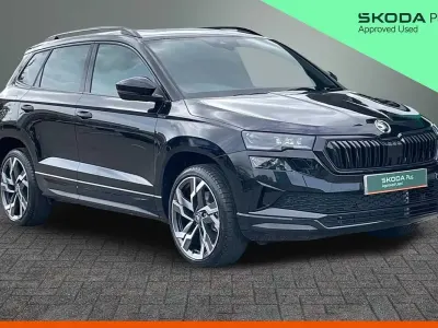 Neu Skoda Karoq SportLine 150 PS (110 kW) 2026 Schwarz SUV