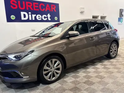 Usado Toyota Auris Hybrid