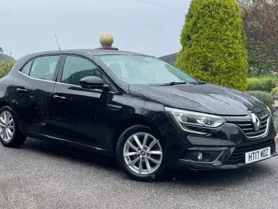 Used Renault Mégane Dynamique 2017 Black Hatchback