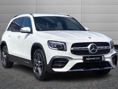 Mercedes GLB220