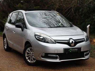 Used Renault Scénic III LIMITED 2016 Silver MPV