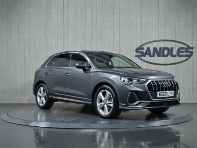 Używany Audi Q3 S-Line 150 KM (110 kW) 2020 Szary SUV
