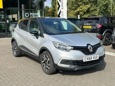 Used Renault Captur Iconic 90 HP (66 kW) 2018 Mercury SUV