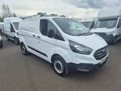 Used Ford Transit Custom 105 HP (77 kW) 2018 White Van