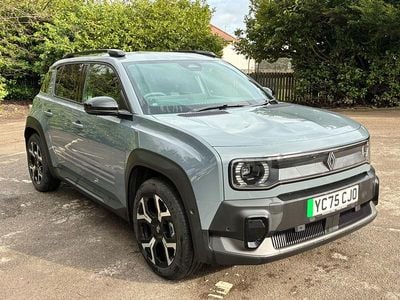 Used Renault R4 Komfort 110 kW (150 HP) 2025 Grey  Estate