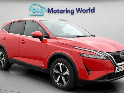 Used Nissan Qashqai N-Connecta 190 HP (139 kW) 2023 Red SUV