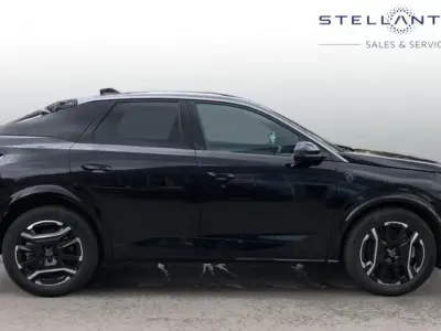 Usado Peugeot e-3008