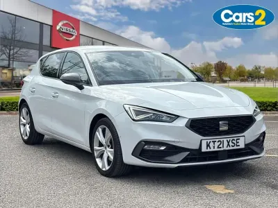Begagnad Seat Leon FR 128 HK (94 kW) 2021 Vit Halvkombi