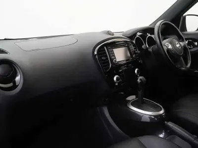 Used Nissan Juke Tekna 110 HP (80 kW) 2019 Grey SUV