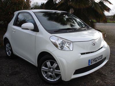 used Toyota iQ 1.0 VVT-i 3dr AUTOMATIC Multidrive ONLY £20 A YEAR ROAD TAX, White