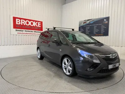 Used Vauxhall Zafira SRi 140 HP (102 kW) 2014 Grey MPV