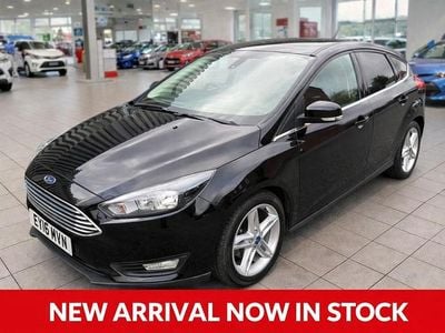Used Ford Focus Zetec 125 HP (91 kW) 2016 Black Hatchback