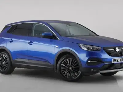 Used Vauxhall Grandland X S 131 HP (96 kW) 2018 Blue SUV