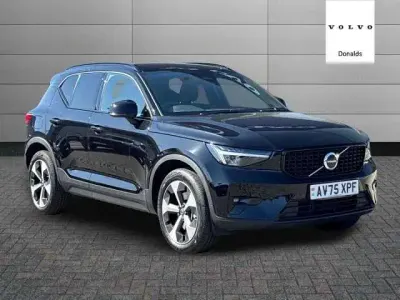 Used Volvo XC40 Plus 194 HP (142 kW) 2025 White SUV