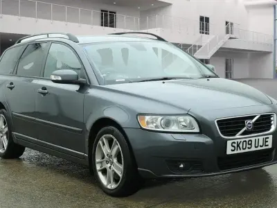 Usado Volvo V50 SE 2009 Gris Familiar