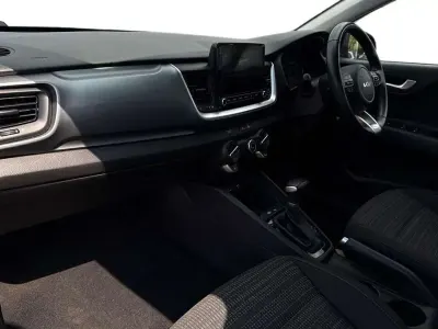 Used Kia Stonic 100 HP (73 kW) 2023 Black SUV