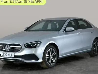Begagnad Mercedes E200 197 HK (144 kW) 2022 Silver Sedan