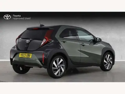 Used Toyota Aygo X 72 HP (52 kW) 2023 Green SUV