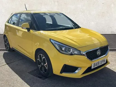 Used MG MG3 Exclusive 106 HP (77 kW) 2019 Yellow Hatchback