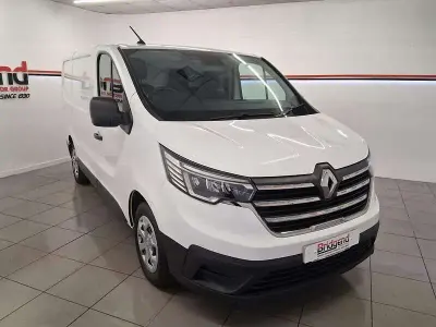 Used Renault Trafic 2023 White MPV