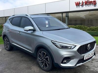 Used MG ZS Exclusive 111 HP (81 kW) 2022 Silver Hatchback