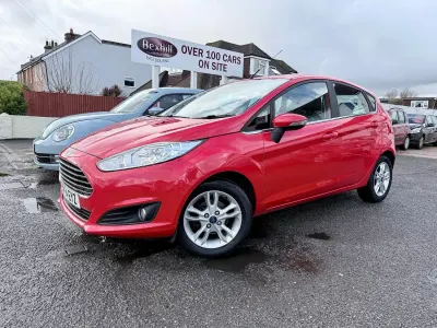 Used Ford Fiesta Zetec 98 HP (72 kW) 2014 Red Hatchback
