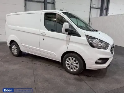 Used Ford Transit Custom Limited 130 HP (95 kW) 2022 White Van