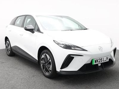White New 2025 MG MG4 EV SE Hatchback | £16,995