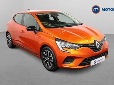Used Renault Clio V Evolution 145 HP (106 kW) 2023 Orange Hatchback