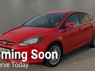 Used Ford Focus Zetec 115 HP (84 kW) 2014 Red Hatchback