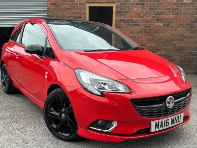 Używany Vauxhall Corsa Edition 2016 Czerwony Hatchback