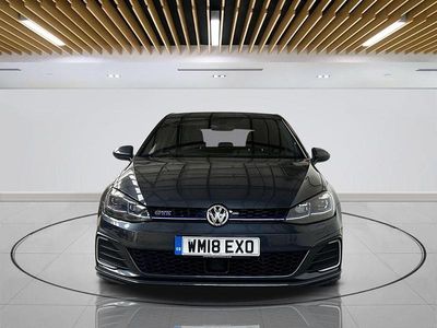 Begagnad VW Golf VII Advance 204 HK (150 kW) 2018 Halvkombi