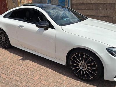 Mercedes E300