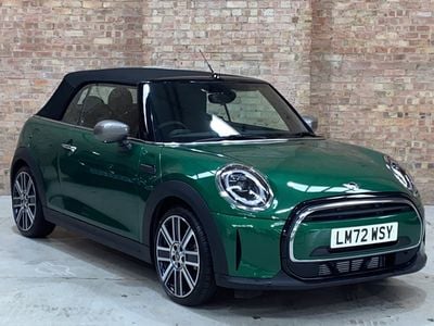 Green Used 2022 Mini Cooper Exclusive Hatchback | £21,000 (A bit pricey)