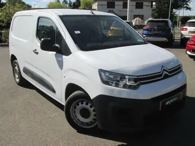 Used Citroën Berlingo 102 HP (75 kW) 2023 White MPV