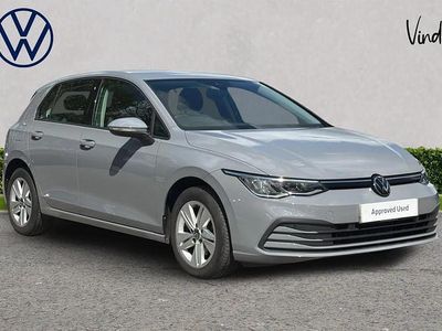 Second-hand VW Golf VIII Life 130 CP (95 kW) 2022 Gri Hatchback