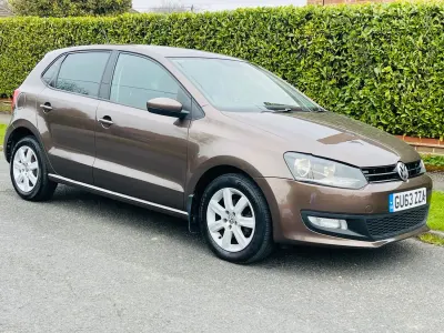 Begagnad VW Polo Edition 60 HK (44 kW) 2013 Brun Halvkombi