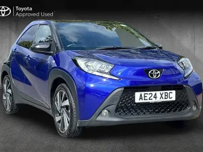Used Toyota Aygo X 71 HP (52 kW) 2024 Juniper blue with black SUV