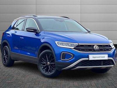 Used VW T-Roc Life 110 HP (80 kW) 2023 Blue SUV
