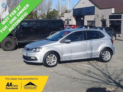 Used VW Polo SE 90 HP (66 kW) 2015 Silver Hatchback